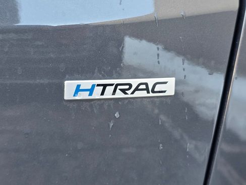 Certified 2025 Hyundai Tucson SE image 12