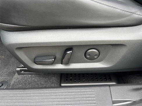 Certified 2023 Nissan Rogue SV w/ SV Premium B Package image 22