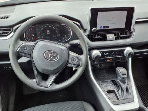 Used 2023 Toyota RAV4 LE FWD image 14