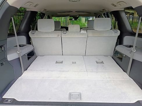 Used 2020 Toyota Sequoia SR5 RWD image 76