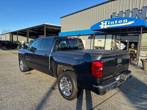 Used 2017 Chevrolet Silverado 1500 LT w/ All Star Edition AWD/4WD image 3