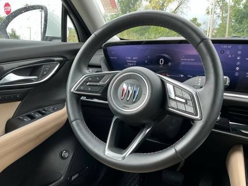 Used 2024 Buick Envision Preferred AWD/4WD image 22