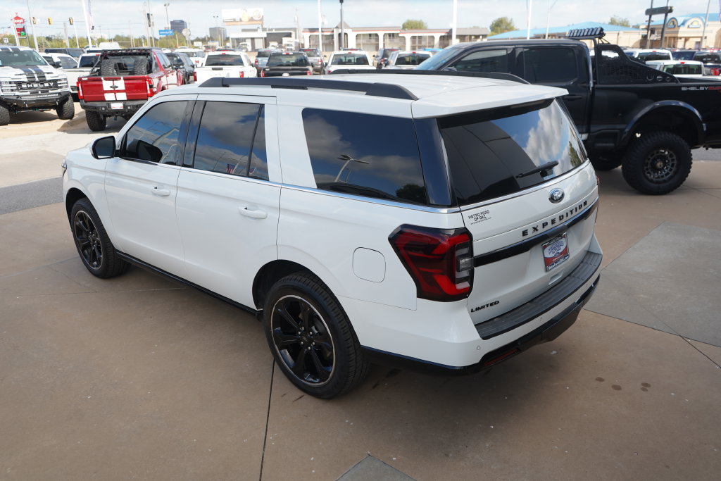 Certified 2022 Ford Expedition Limited AWD/4WD image 14