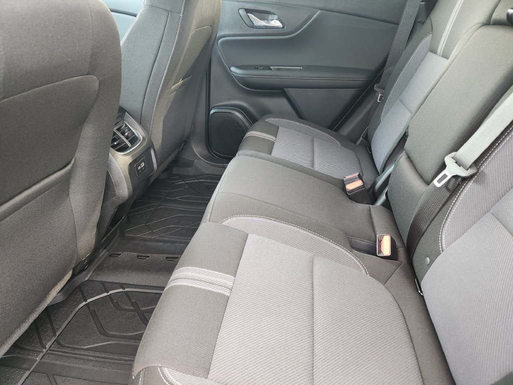 New 2026 Chevrolet Blazer LT w/ LPO, Floor Liner Package FWD image 18