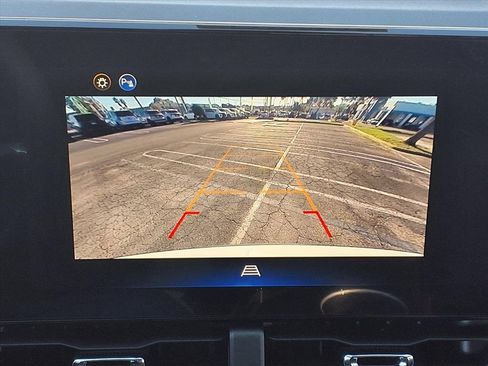 New 2026 Chevrolet Equinox LT image 14