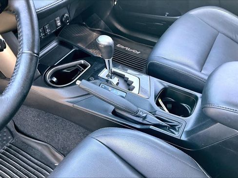 Used 2018 Toyota RAV4 Limited w/ Advanced Technology Package AWD/4WD image 16