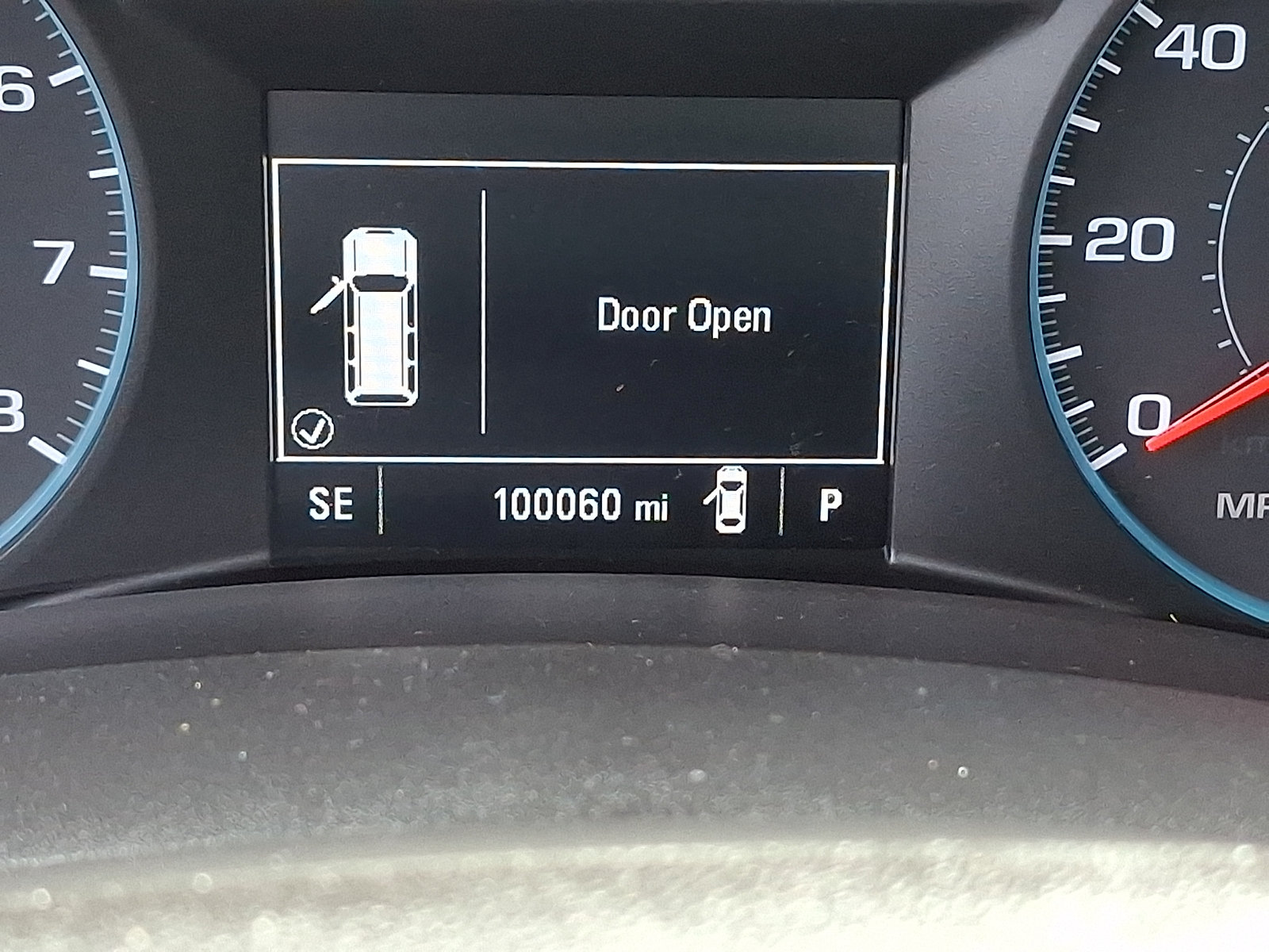 Used 2018 Chevrolet Equinox LS AWD/4WD image 22