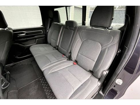Used 2020 RAM 1500 Big Horn AWD/4WD image 25