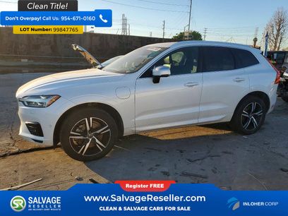 Used 2018 Volvo XC60 T8 R-Design w/ Convenience Package