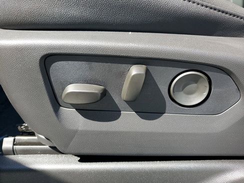 New 2026 Chevrolet Suburban LT w/ Comfort Package image 24