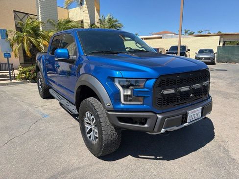 Used 2018 Ford F150 Raptor AWD/4WD image 3
