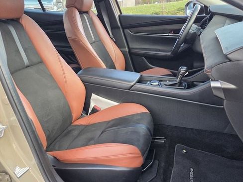 Used 2024 MAZDA MAZDA3 s image 22