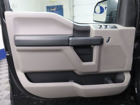 Used 2018 Ford F150 XL w/ Equipment Group 101A Mid AWD/4WD image 55