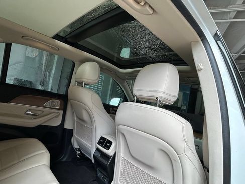 Used 2024 Mercedes-Benz GLE 450 4MATIC image 41