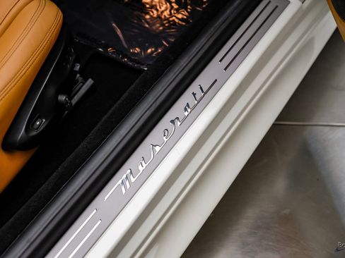 Used 2018 Maserati GranTurismo Sport image 57