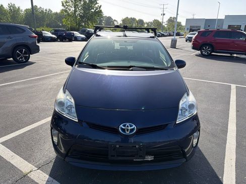 Used 2014 Toyota Prius Two FWD image 9