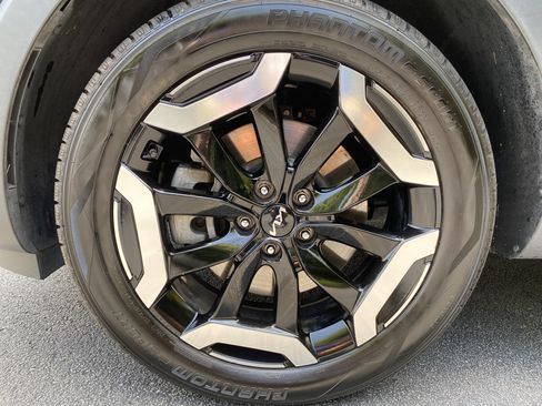 Used 2023 Kia Telluride S AWD/4WD image 41
