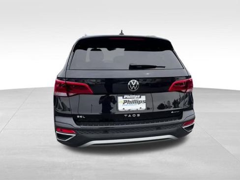 Used 2024 Volkswagen Taos SEL AWD/4WD image 6