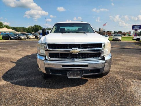 Used 2008 Chevrolet Silverado 2500 W/T w/ Snow Plow Prep Package AWD/4WD image 13