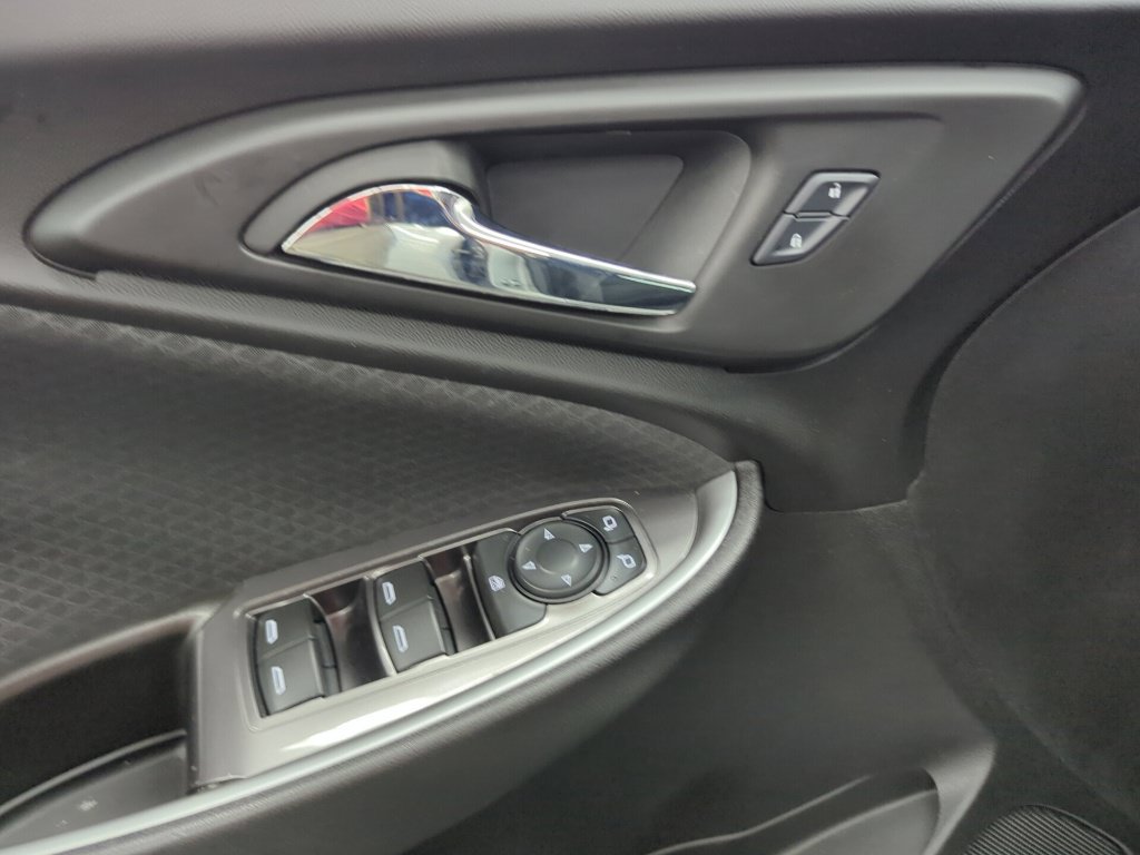 Used 2016 Chevrolet Malibu LS FWD image 11