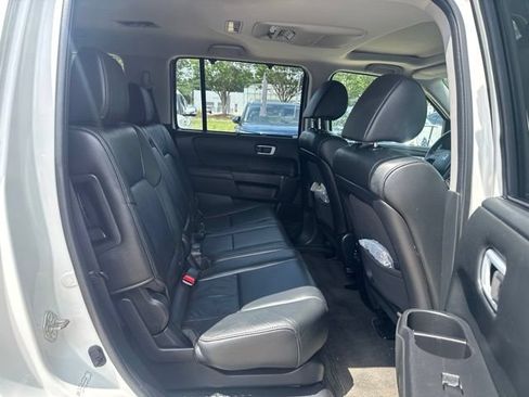Used 2015 Honda Pilot Touring image 14