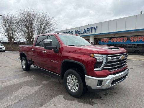 Used 2025 Chevrolet Silverado 2500 LTZ w/ LTZ Convenience Package image 1