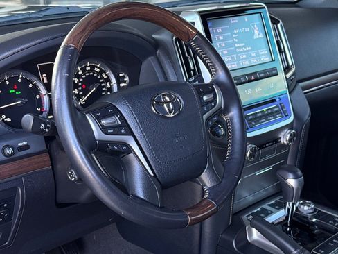 Used 2020 Toyota Land Cruiser Heritage Edition AWD/4WD image 49