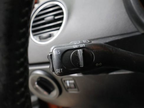 Used 2010 Volkswagen Beetle Coupe image 24