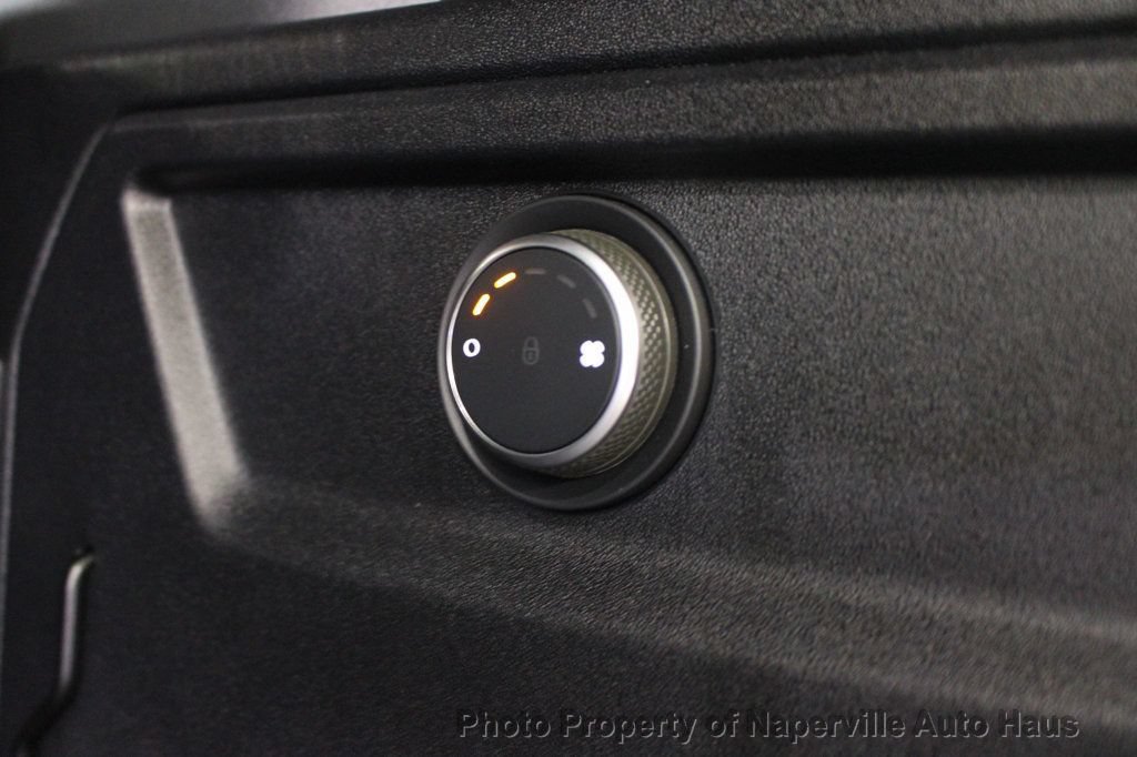 Used 2024 Land Rover Defender 110 X AWD/4WD image 55