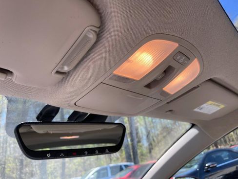 Used 2020 Hyundai Elantra Limited w/ Ultimate Package 03 image 19