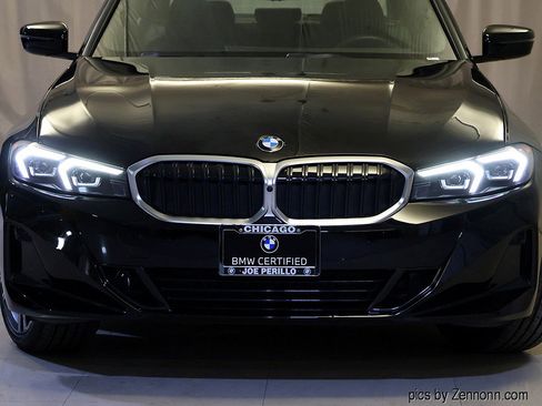 Certified 2023 BMW 330i xDrive Sedan w/ Parking Assistance Package image 6