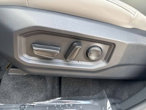 New 2026 Toyota Tundra SR5 AWD/4WD image 19