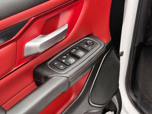 Used 2019 RAM 1500 Rebel w/ Rebel Level 2 Equipment Group AWD/4WD image 19