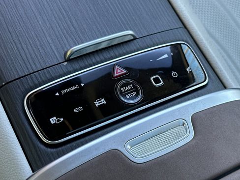 Certified 2023 Mercedes-Benz EQS 580 4MATIC SUV image 17