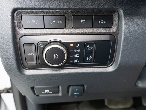 Used 2024 Ford F250 Platinum w/ Tremor Off-Road Package AWD/4WD image 37
