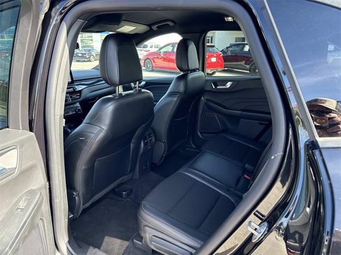 Used 2025 Ford Escape ST-Line image 26