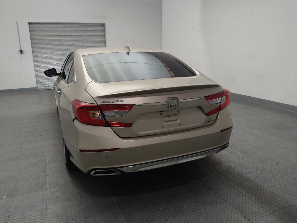 Used 2019 Honda Accord Touring image 6