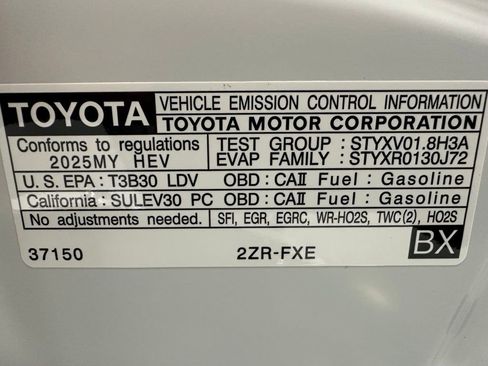 Used 2025 Toyota Corolla SE FWD image 69