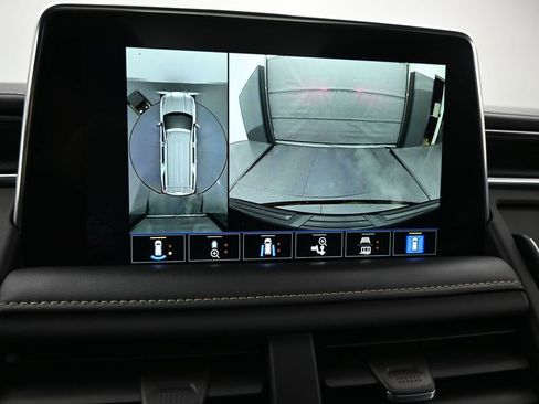 Used 2022 GMC Yukon SLT image 16