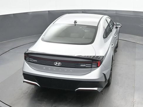 Used 2025 Hyundai Sonata SEL FWD image 29