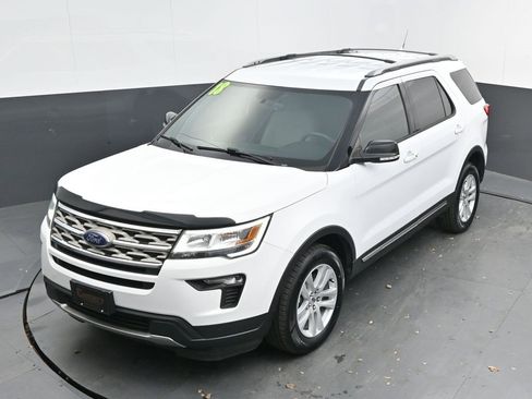 Used 2018 Ford Explorer XLT w/ Equipment Group 201A image 37