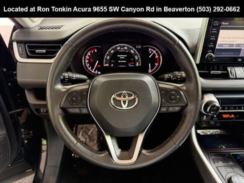 Used 2019 Toyota RAV4 Limited w/ Advanced Technology Package AWD/4WD image 20