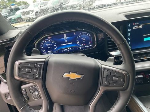 Used 2025 Chevrolet Silverado 1500 High Country w/ High Country Premium Package AWD/4WD image 29
