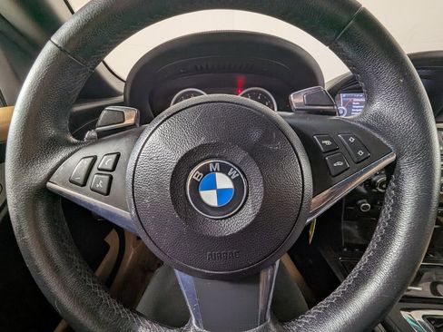 Used 2010 BMW 650i Convertible image 18