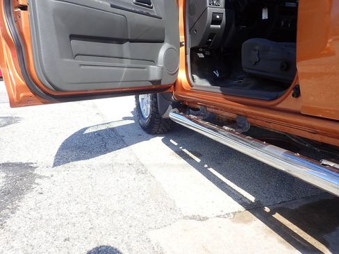 Used 2004 Chevrolet Colorado LS w/ Power Convenience Package RWD image 10