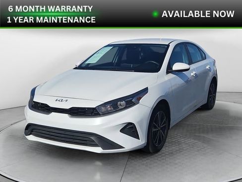 Used 2023 Kia Forte LXS image 1