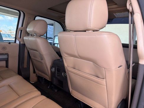 Used 2014 Ford F250 Lariat w/ Lariat Ultimate Package AWD/4WD image 31