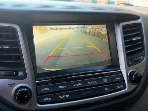 Used 2016 Hyundai Tucson Limited w/ Option Group 03 image 19