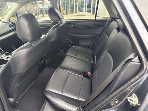 Used 2017 Subaru Outback 2.5i Limited image 15