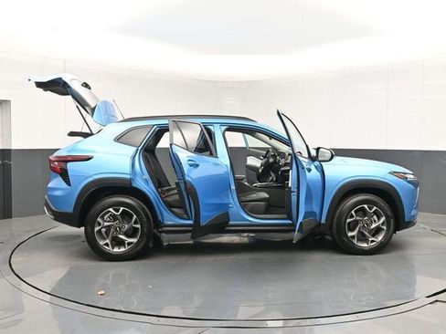 New 2026 Chevrolet Trax LT w/ Driver Confidence Package FWD image 48